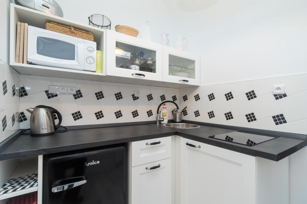 Budyne Apartment Ii. Budyne nad Ohri Bagian luar foto