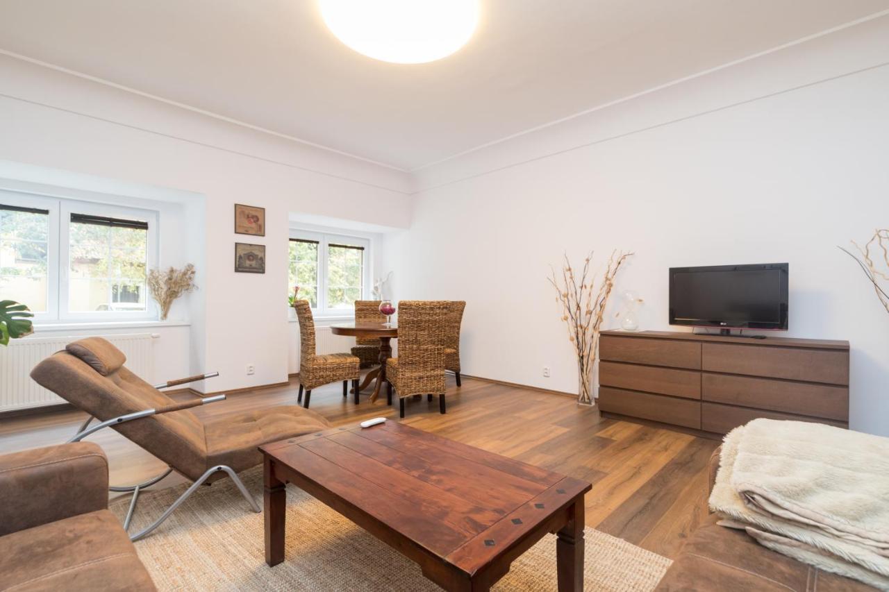 Budyne Apartment Ii. Budyne nad Ohri Bagian luar foto